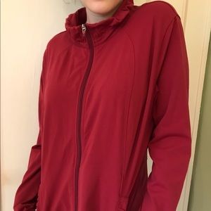 LUCY Scarlet Sweater